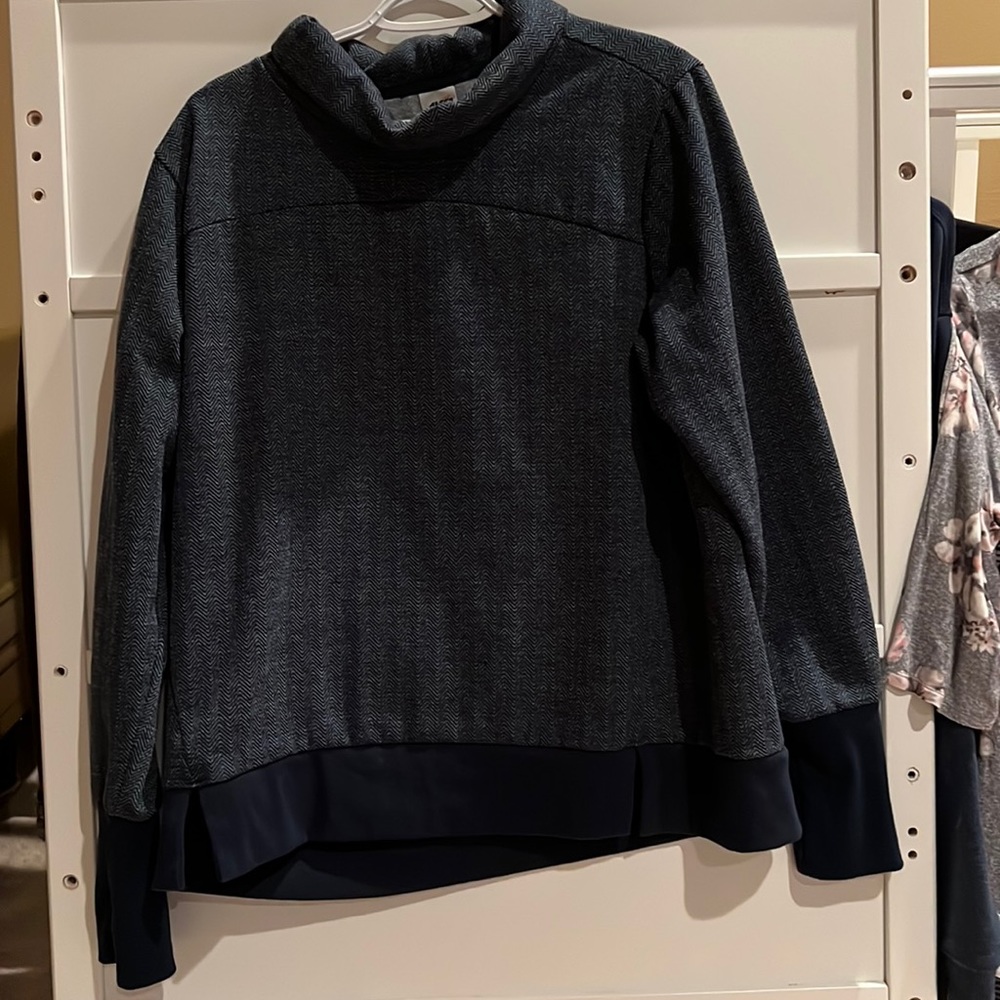 Sporty Athletic top